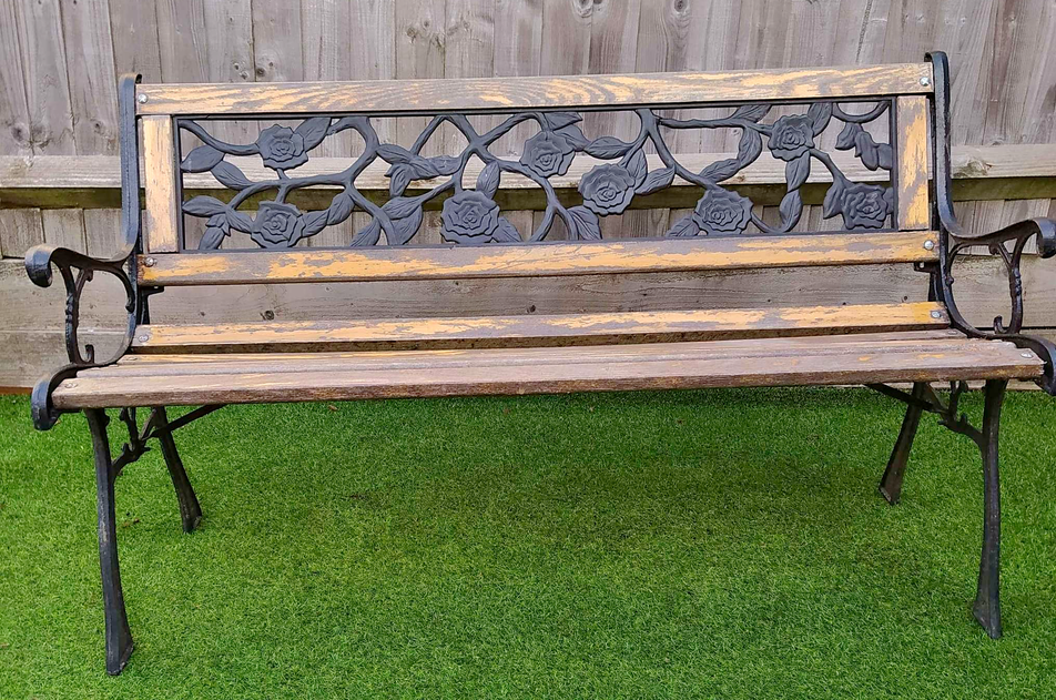 Upcycled Outdoor Furniture Ideas - upcycled garden bench