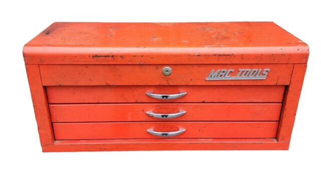 10 Best Vintage Toolbox Brands - Mac Tools.

Vintage MAC Tools toolbox with four drawers. The toolbox is made of orange metal and has the MAC Tools logo on the front. It is a classic example of a vintage tool chest and is a popular collectible among tool enthusiasts.